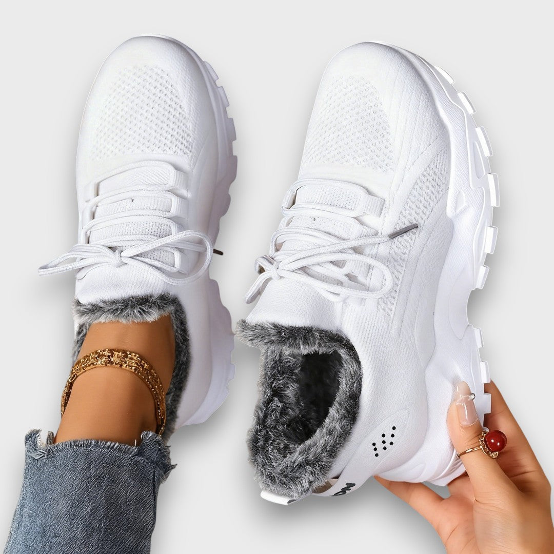 Betty Cozy Sneakers