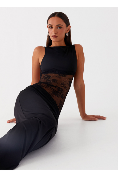 Elara Maxi Dress