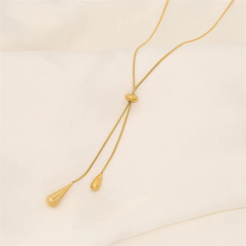 Adjustable Lariat Droplet Necklace