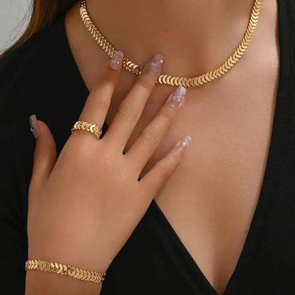 Classy Fishbone Jewellery Set