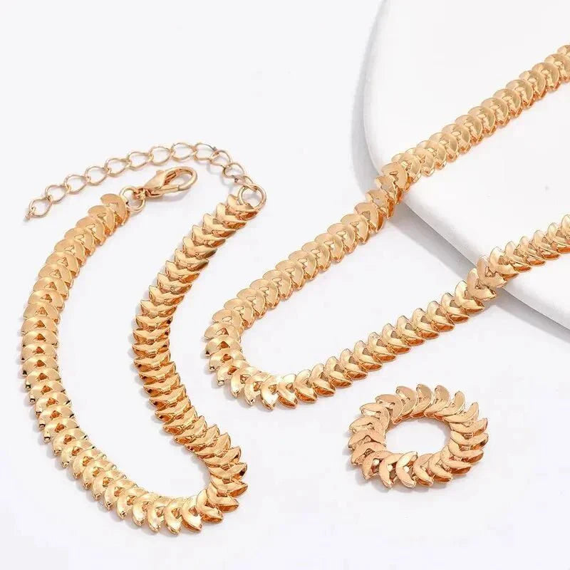 Classy Fishbone Jewellery Set