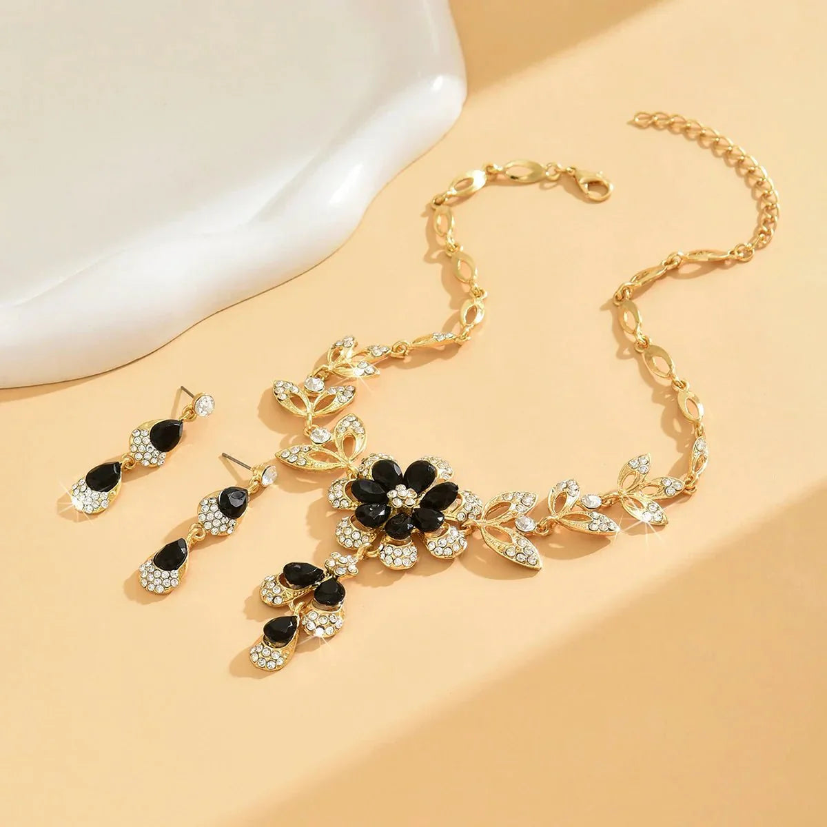 Floral Diamond Jewellery Set