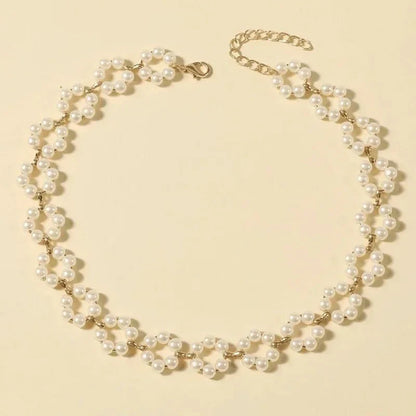 Pearl Floral Daisy Choker Necklace